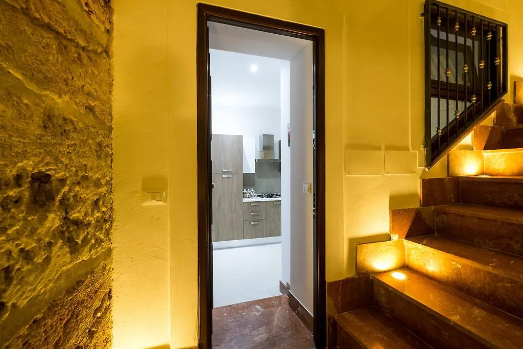 Apartment Casa Petra Ai Quattro Canti Palermo Italy